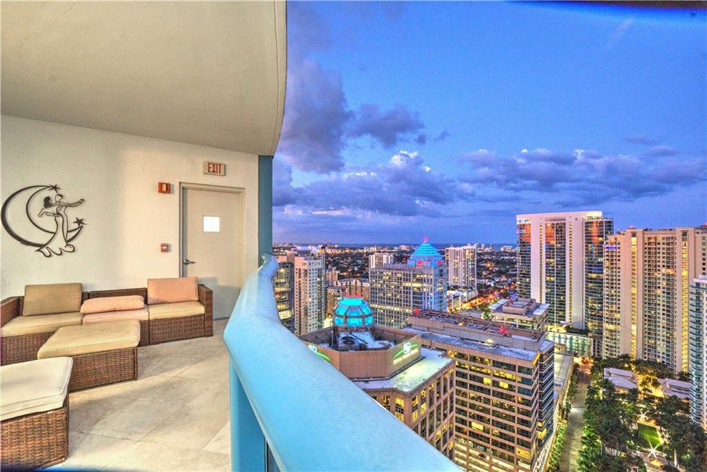 333 Las Olas Way Unit: 3806