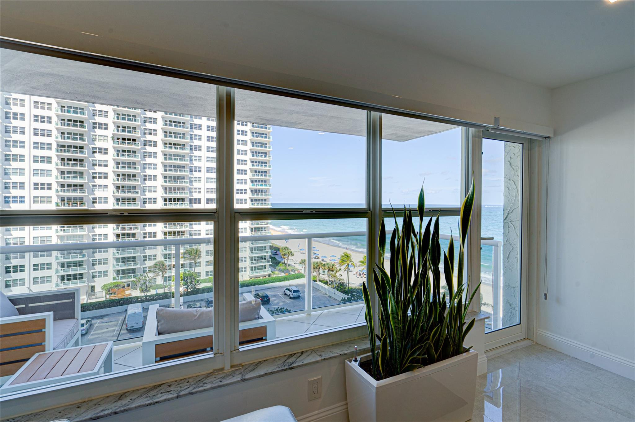 3500 Galt Ocean Drive 716