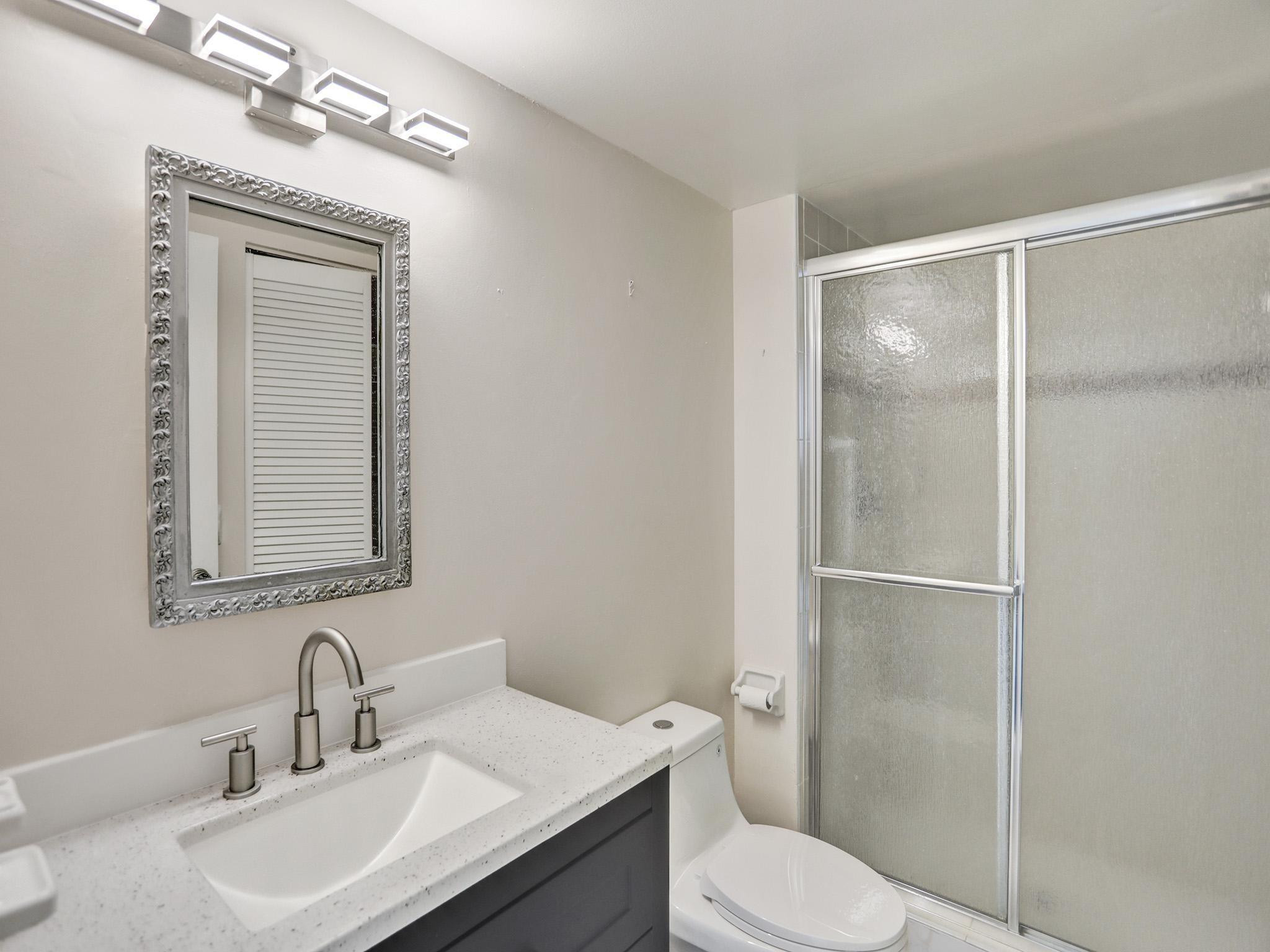 3210 SE 10th Street 5a