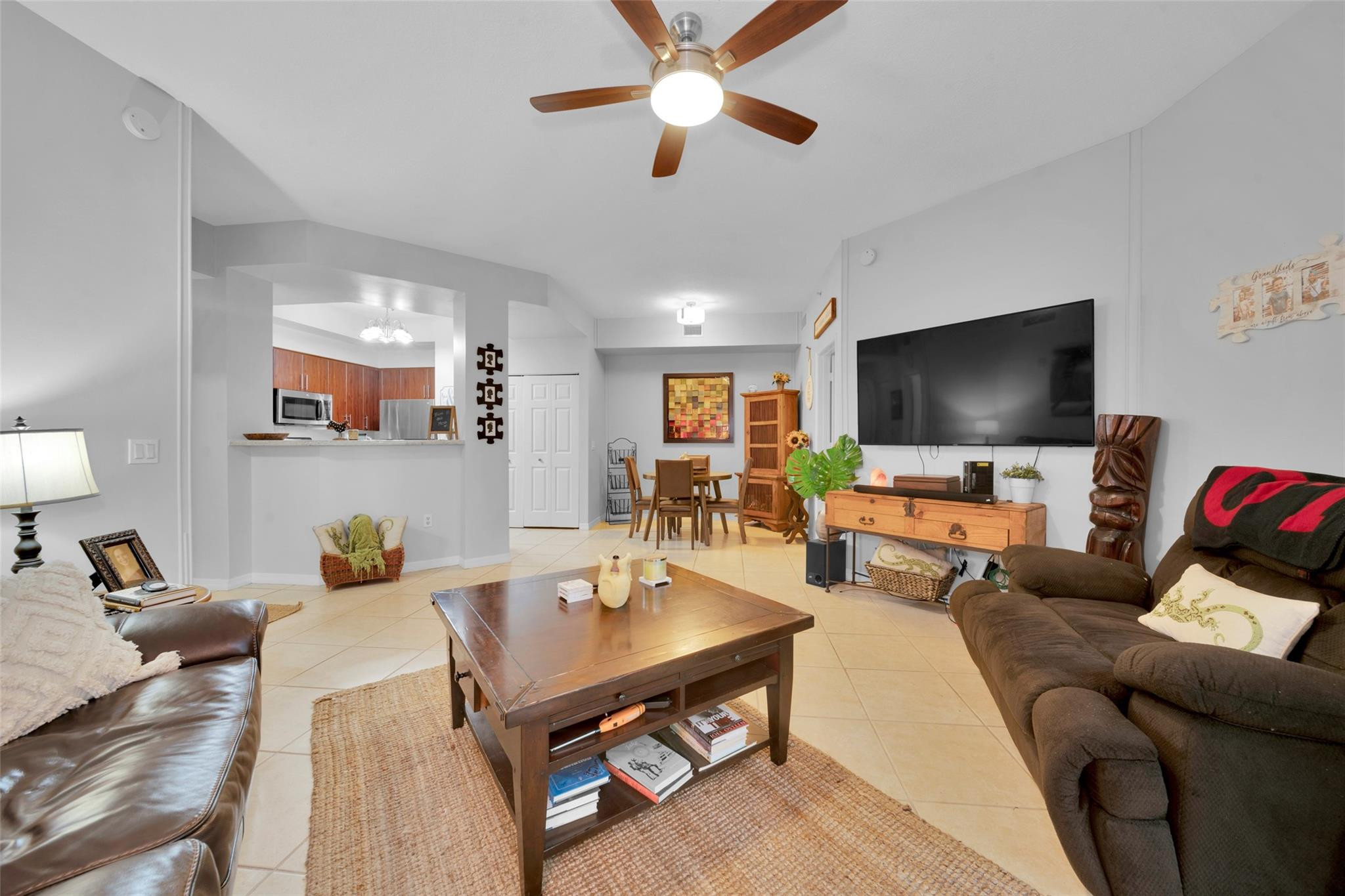 2421 NE 65th Street 2-113