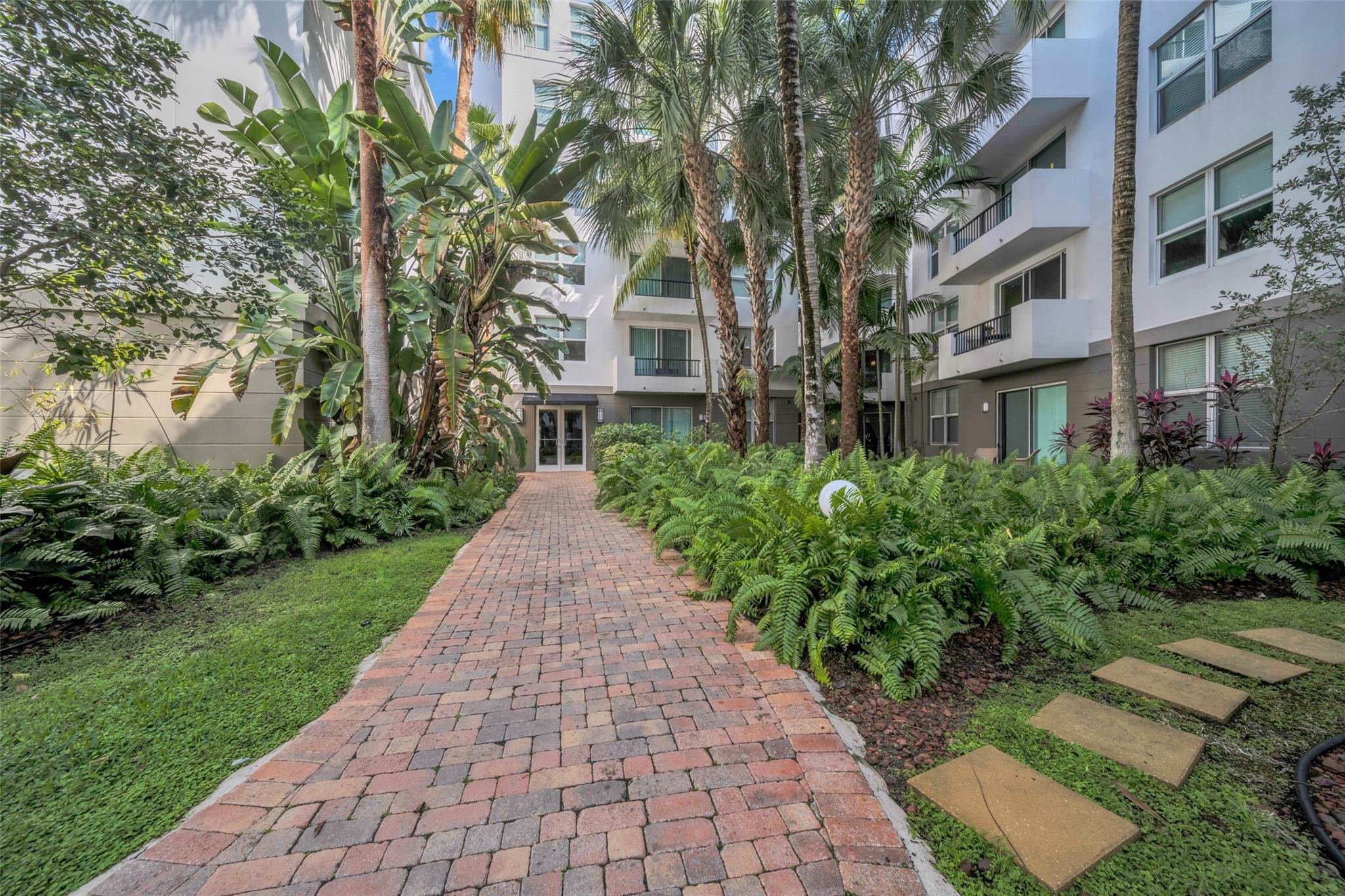 2421 NE 65th Street 2-113