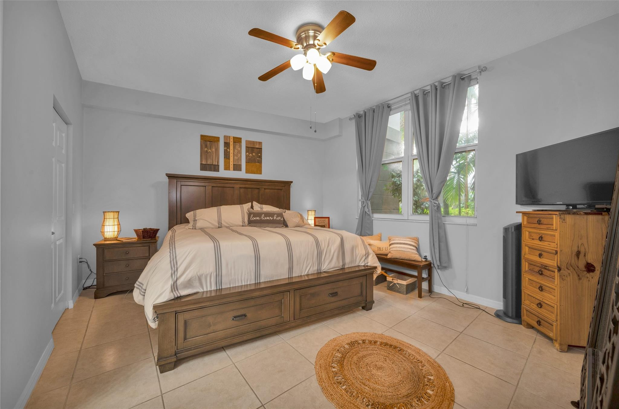 2421 NE 65th Street 2-113