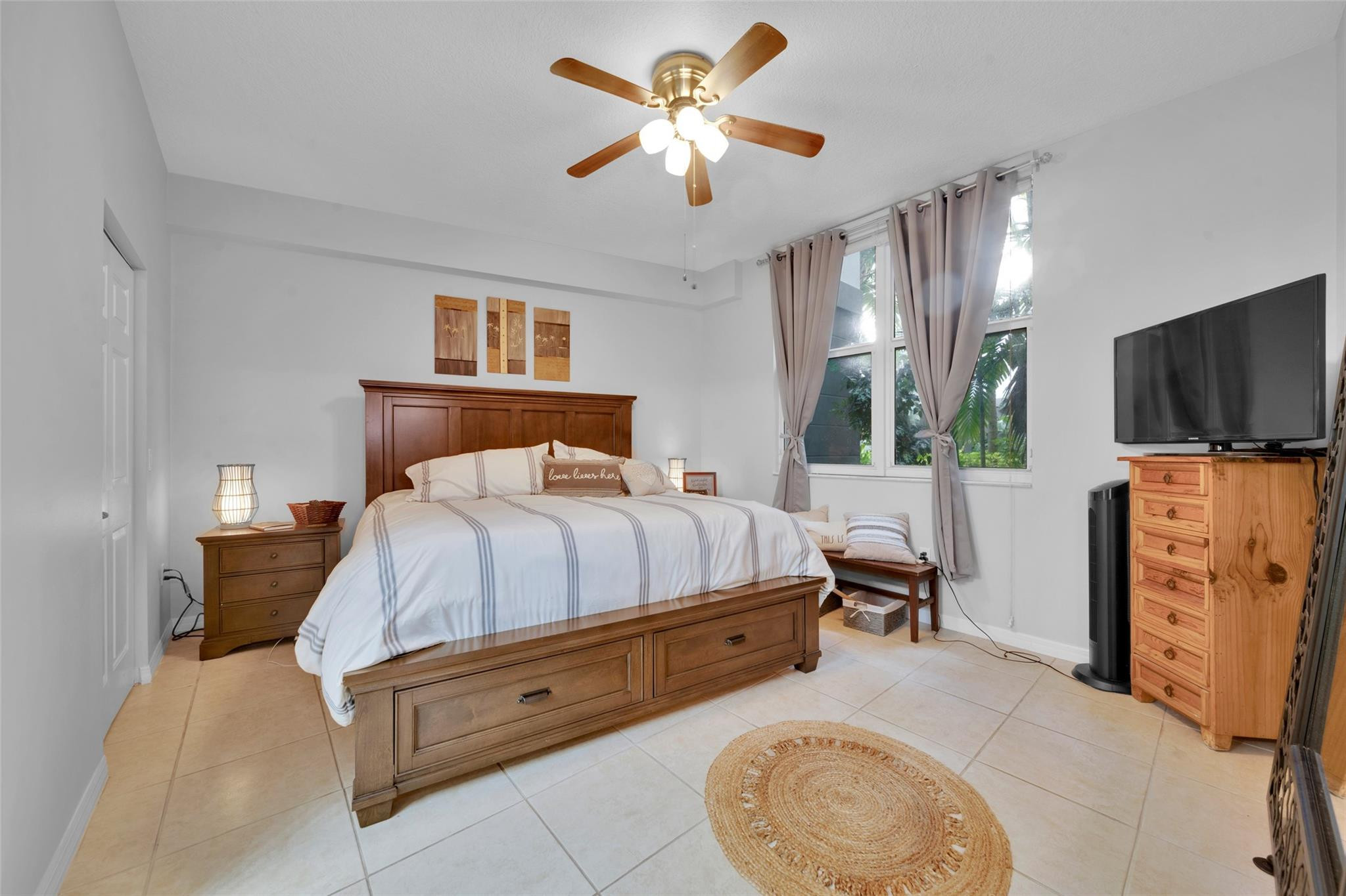2421 NE 65th Street 2-113
