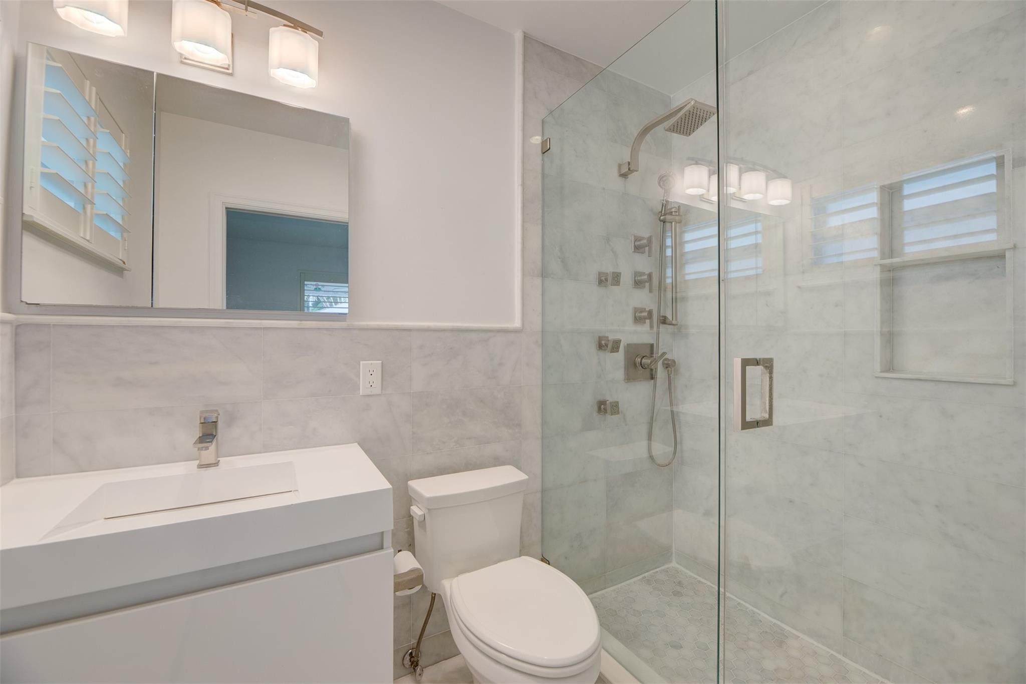 1424 NE 56th Court