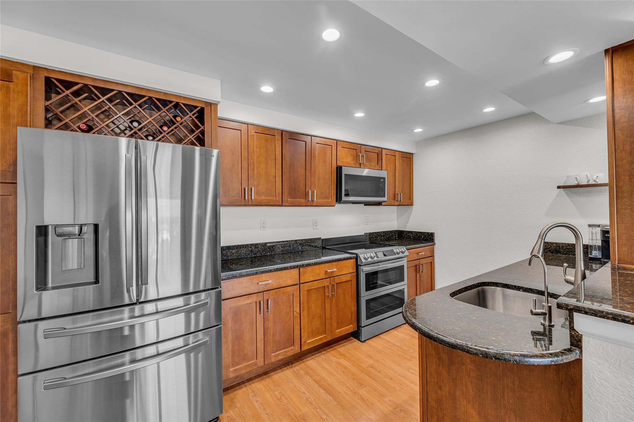 2900 NE 30th Street G-9