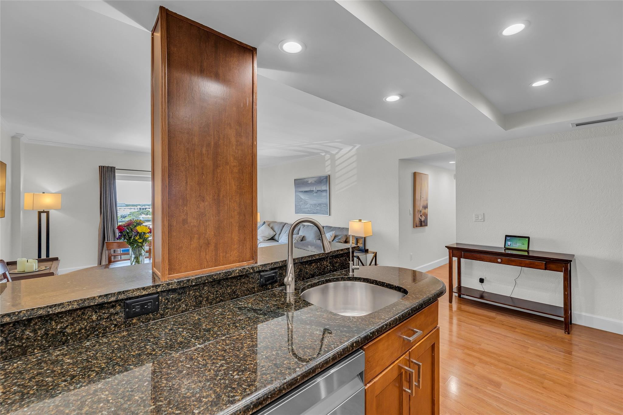 2900 NE 30th Street G-9