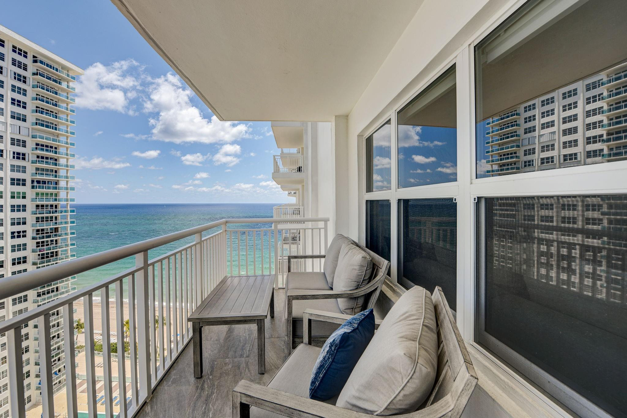 3850 Galt Ocean Drive 1808