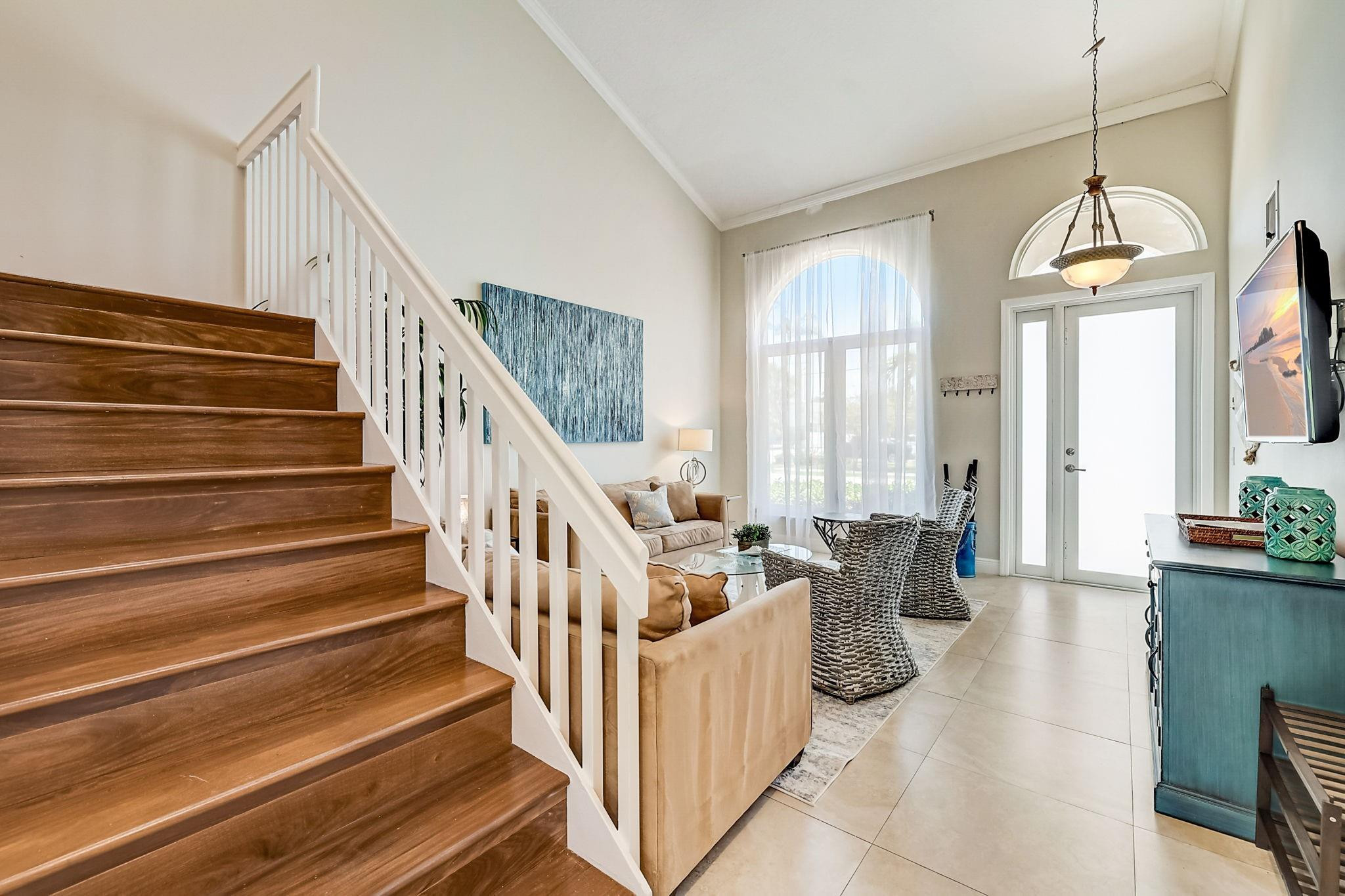 2221 NE 33rd Avenue 2221