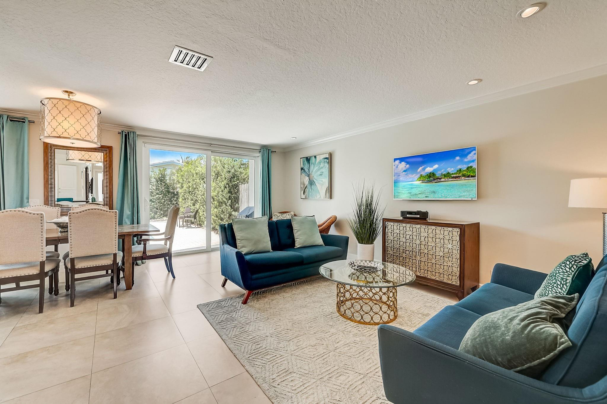 2221 NE 33rd Avenue 2221