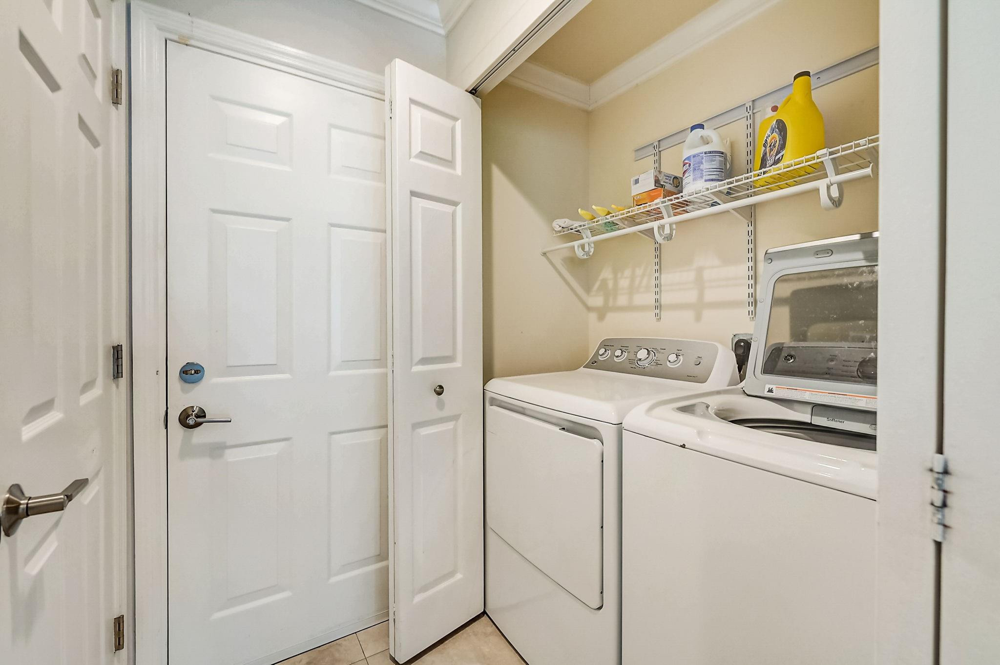 2221 NE 33rd Avenue 2221