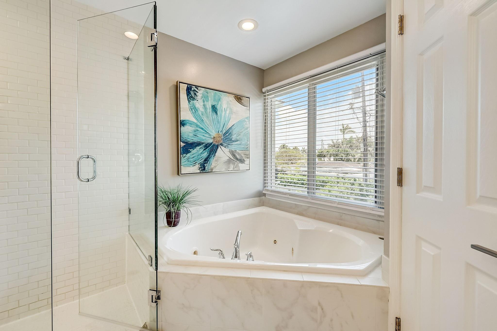 2221 NE 33rd Avenue 2221