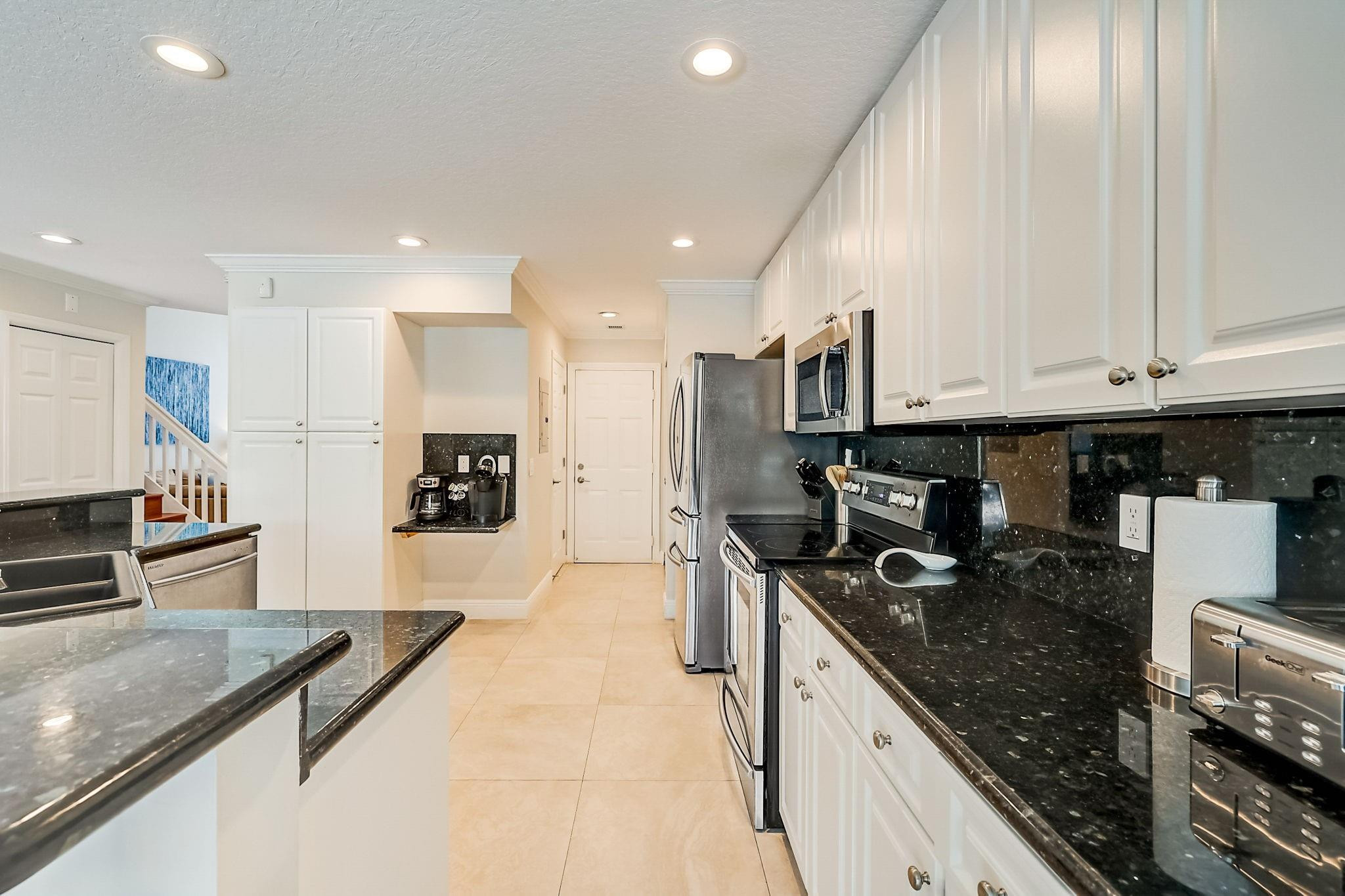 2221 NE 33rd Avenue 2221