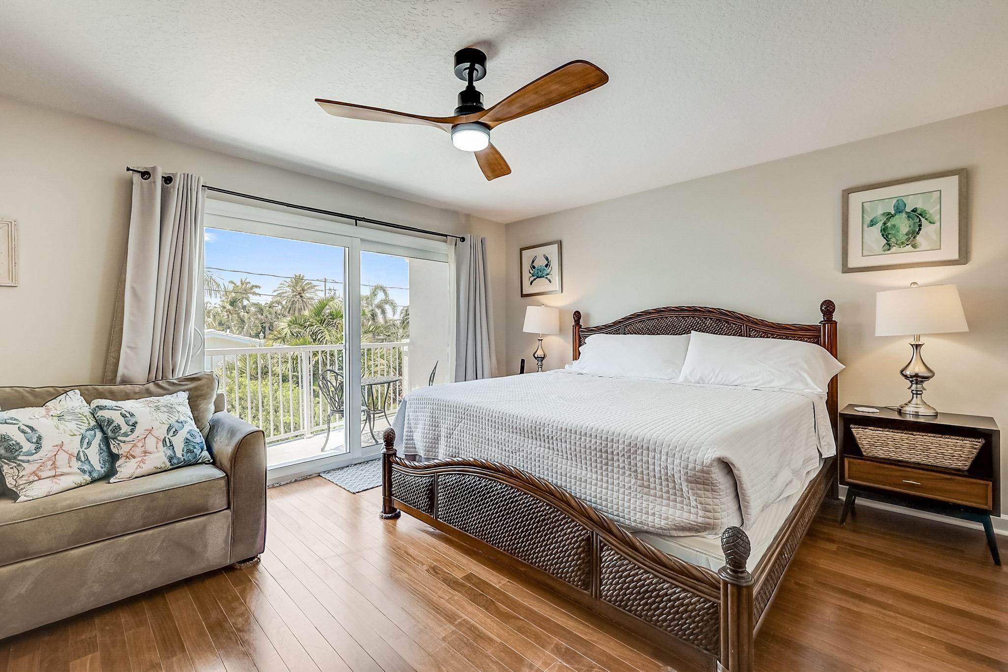 2221 NE 33rd Avenue 2221