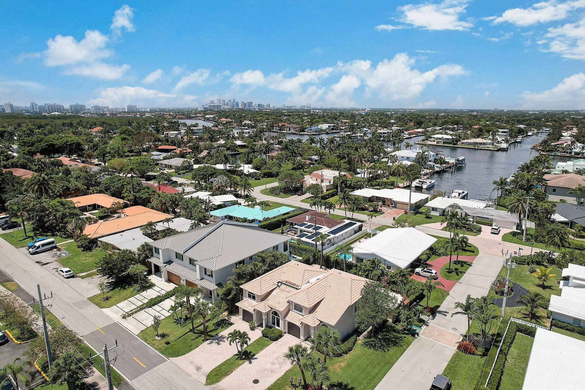 2221 NE 33rd Avenue 2221