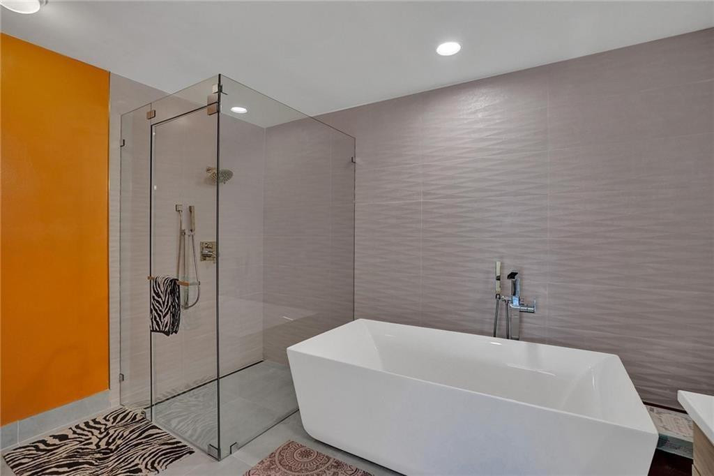 5315 Monterey Circle E