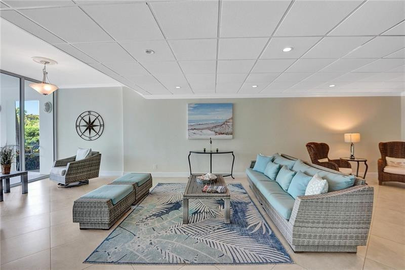 1770 S Ocean Boulevard 607, Lauderdale-By-The-Sea Unit: 607
