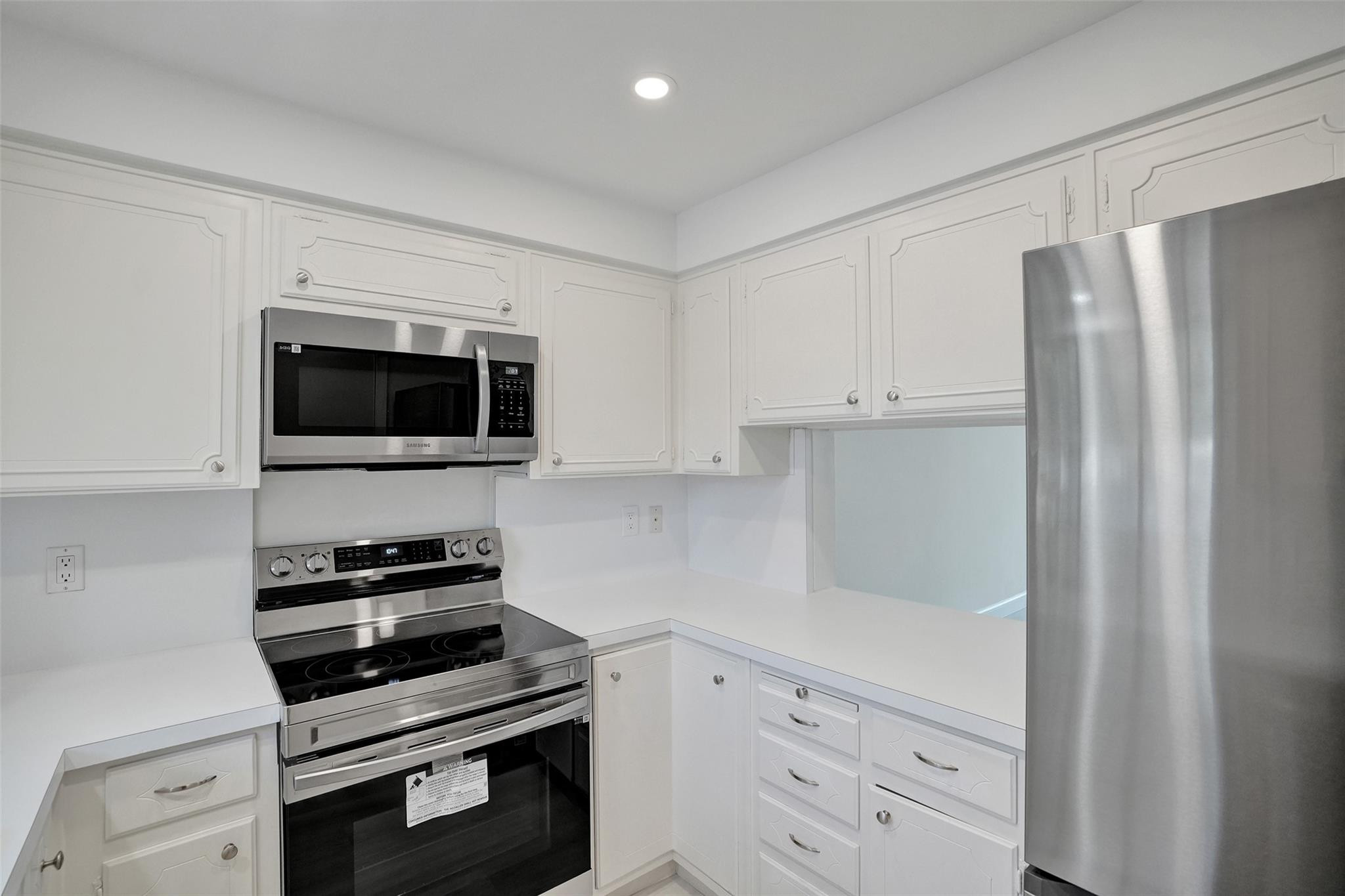 2820 NE 30th Street 6