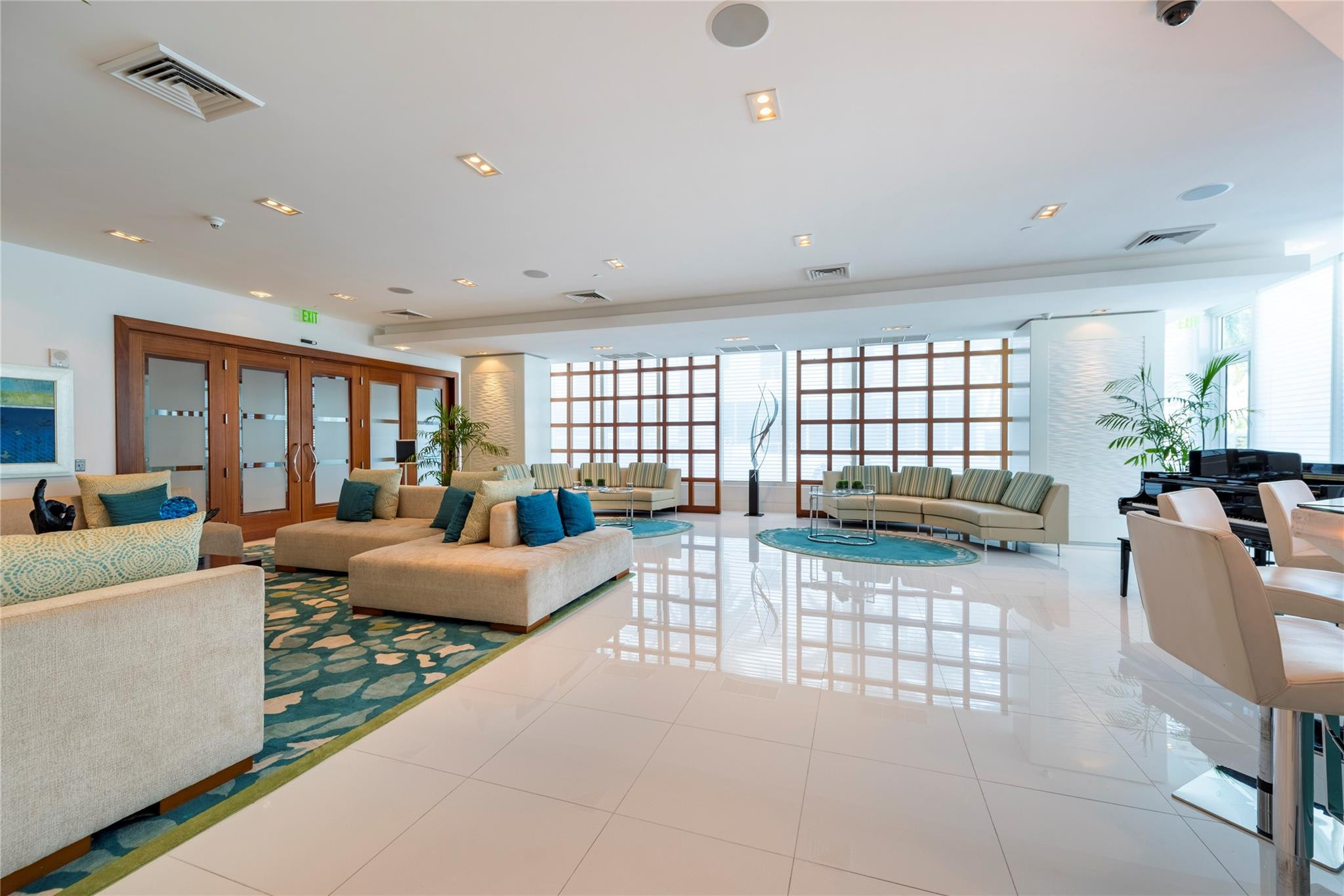 2821 N Ocean Boulevard 1102S