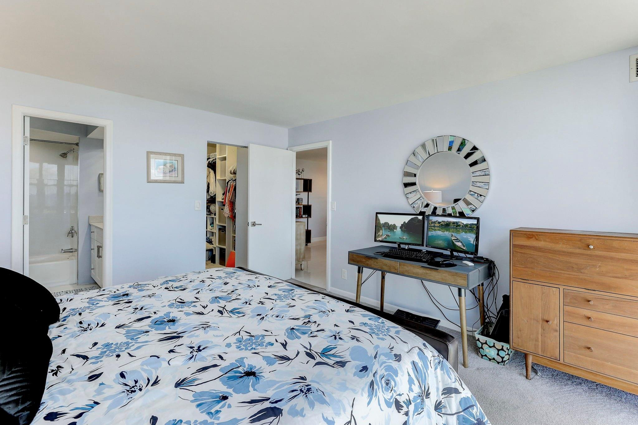 2841 N Ocean Boulevard 1102
