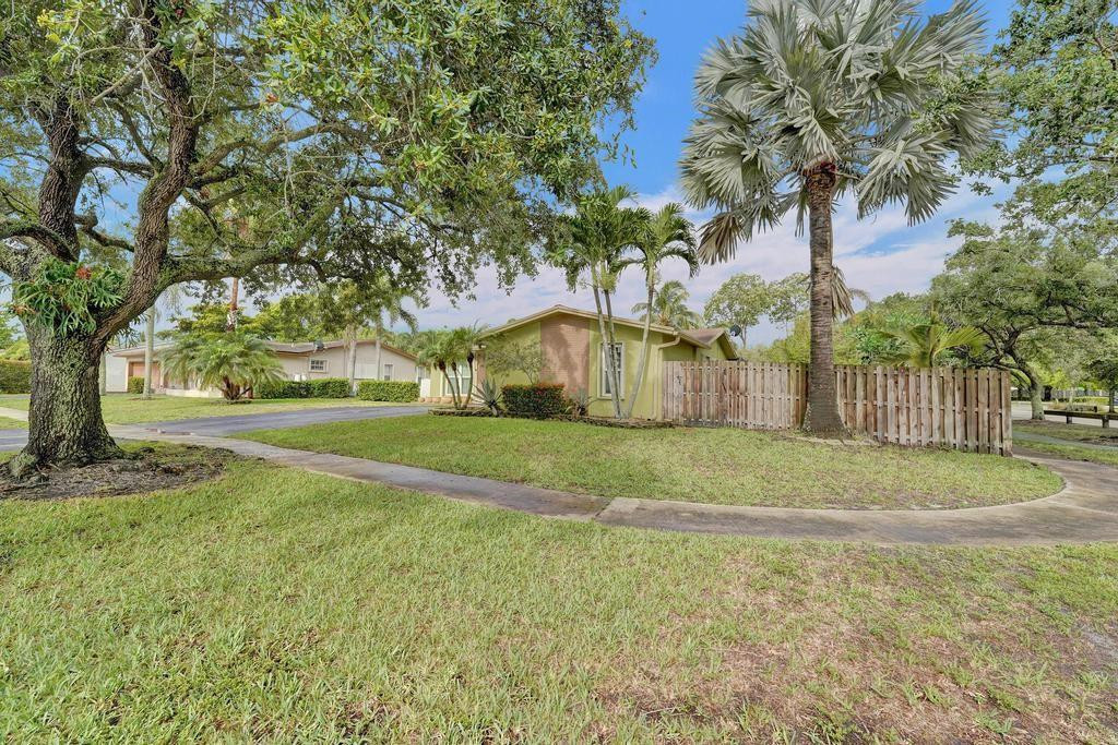 4391 NW 115th Terrace
