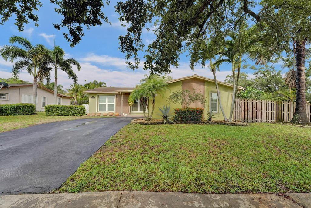 4391 NW 115th Terrace