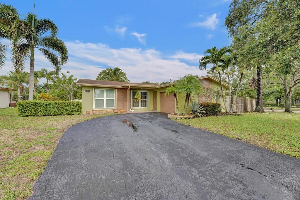 4391 NW 115th Terrace