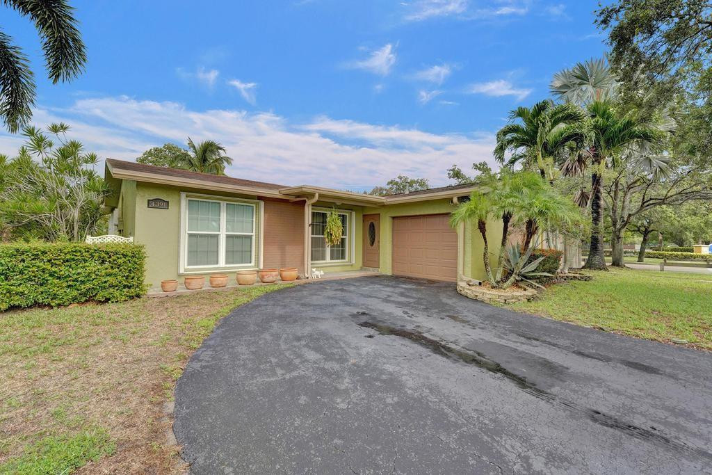 4391 NW 115th Terrace