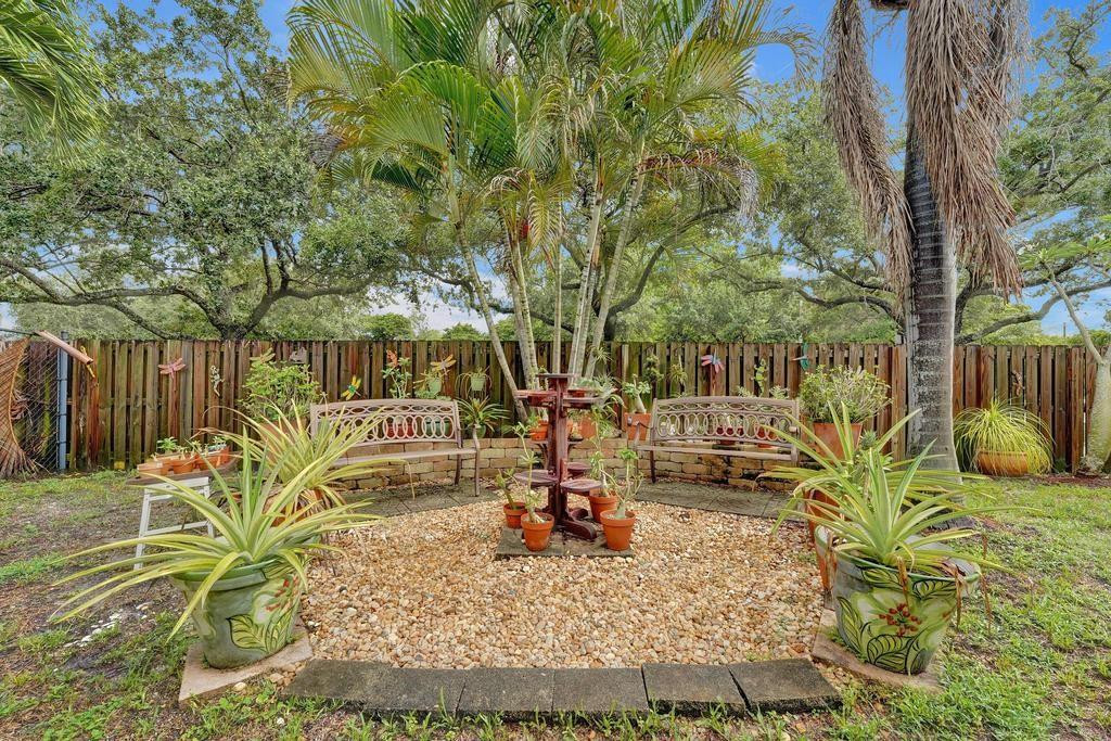 4391 NW 115th Terrace