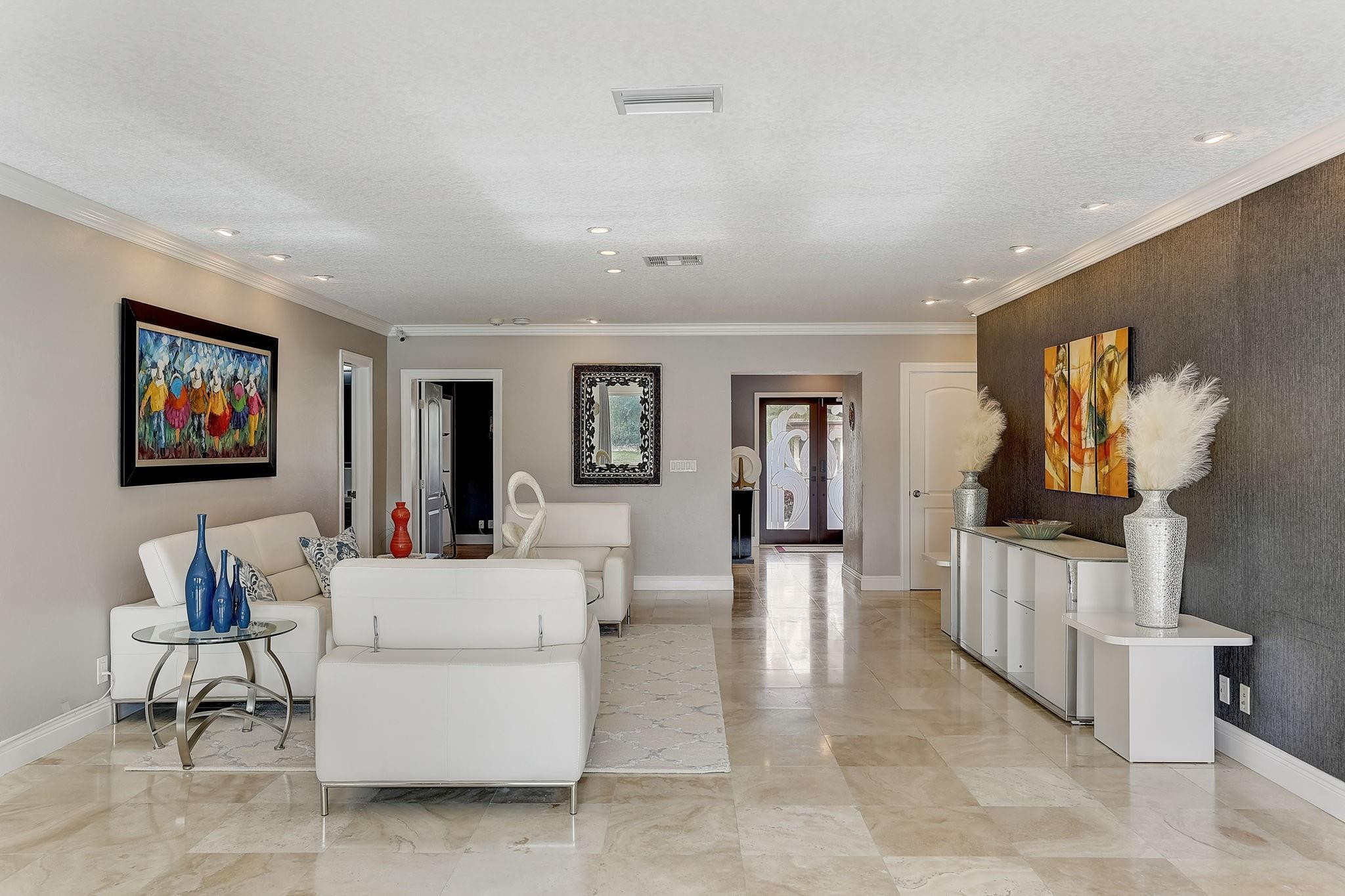5306 Sea Grape Circle
