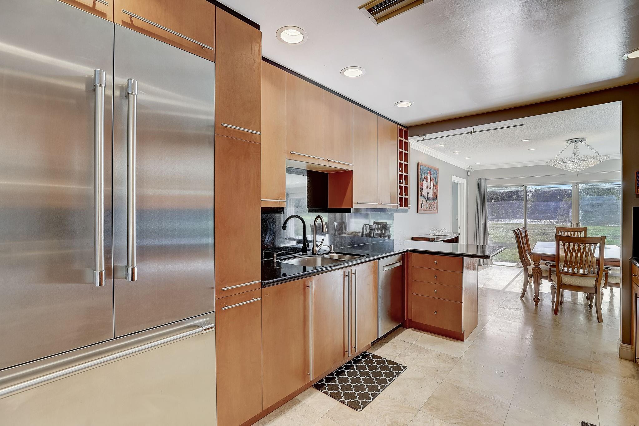 5306 Sea Grape Circle