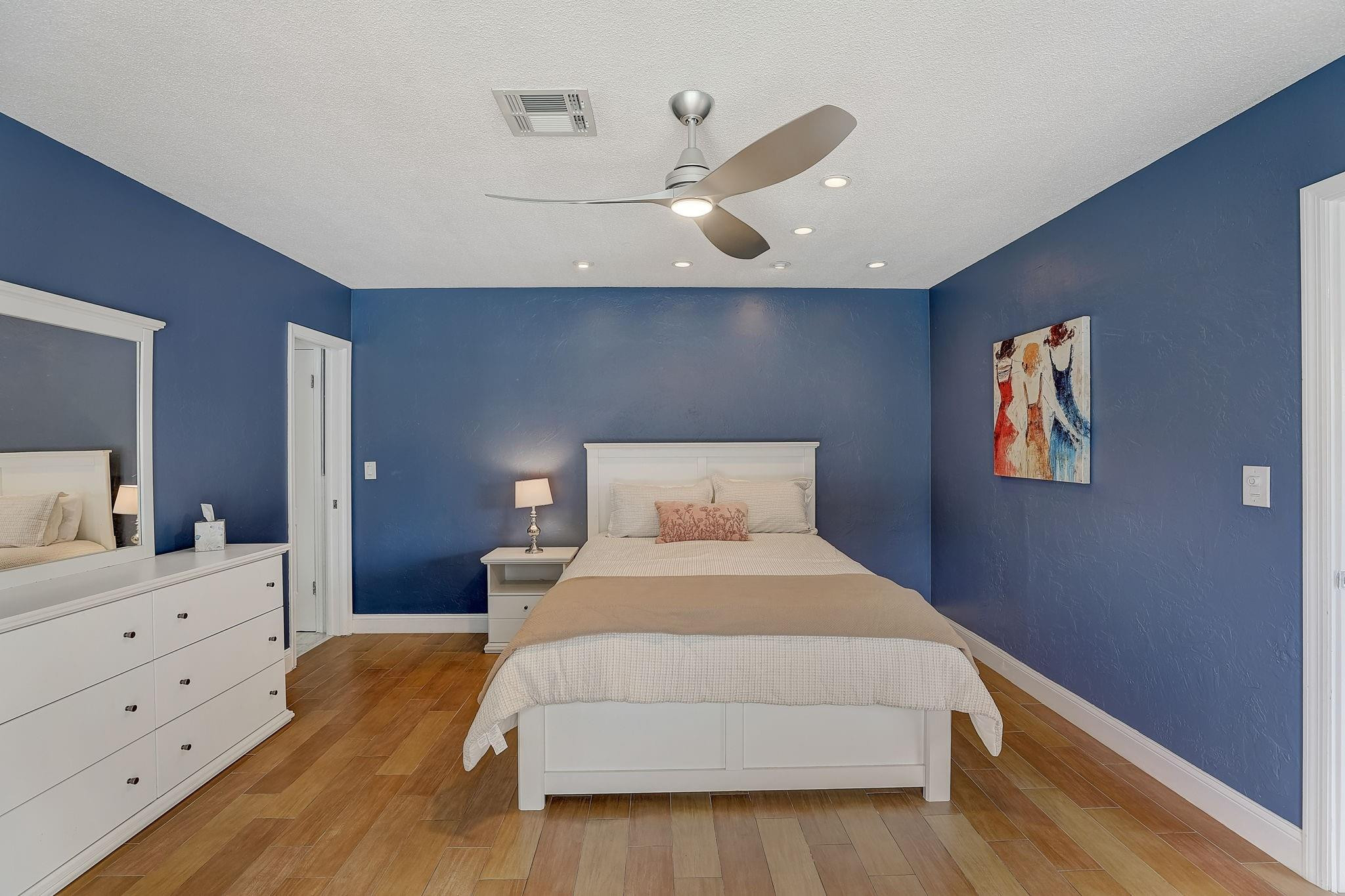 5306 Sea Grape Circle