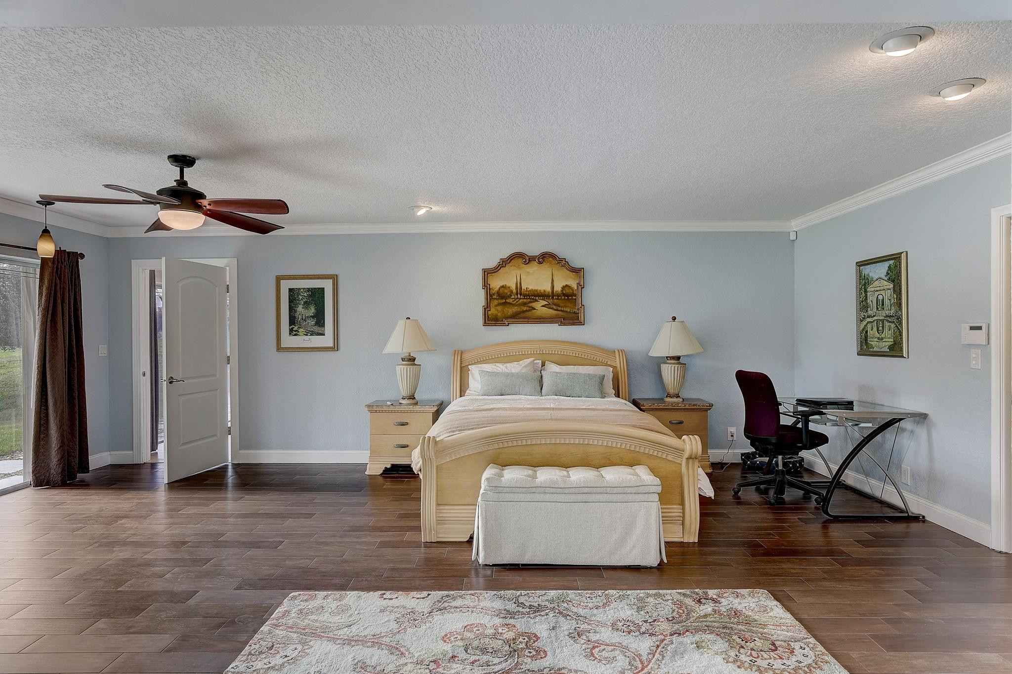5306 Sea Grape Circle