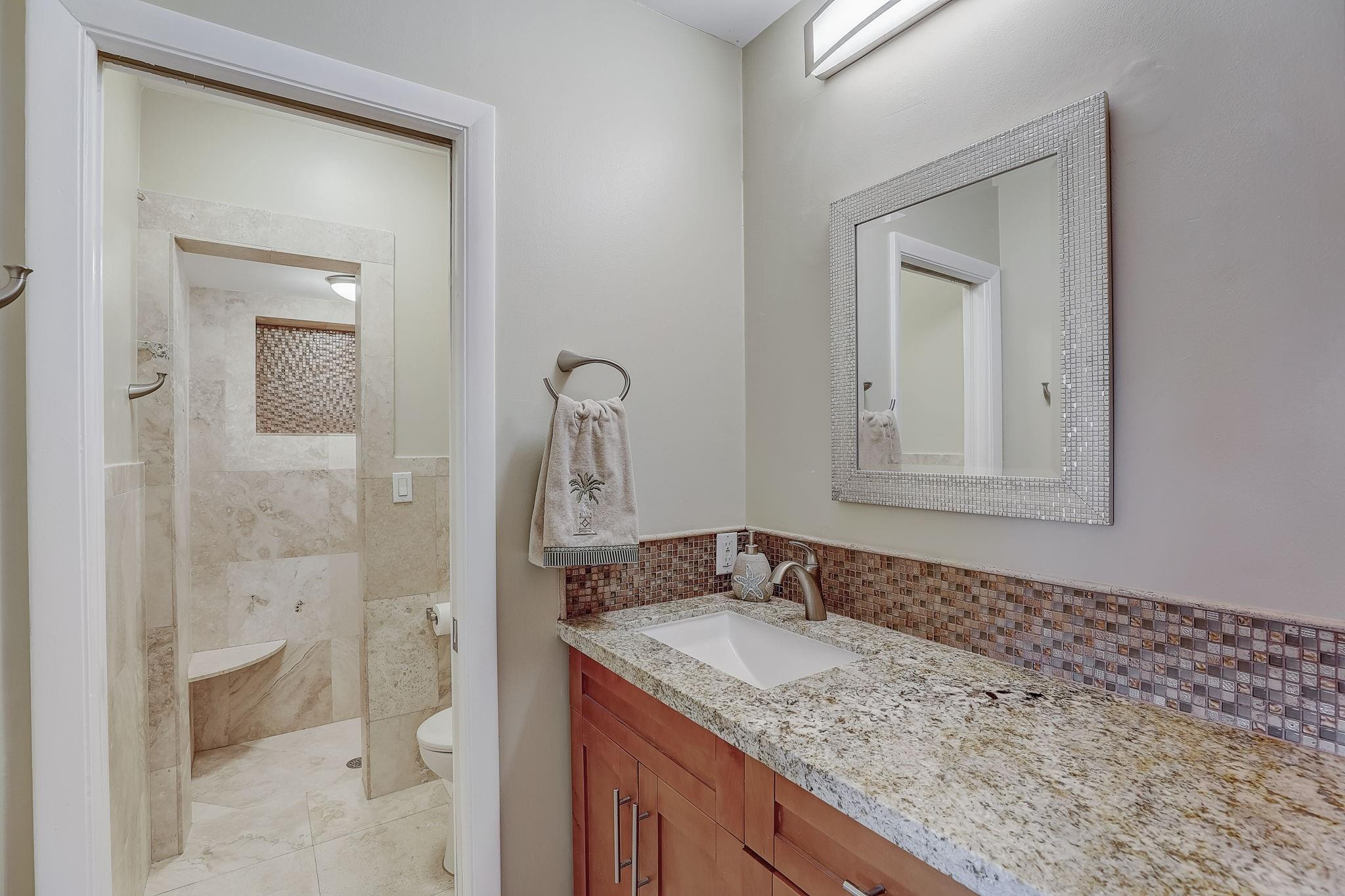 5306 Sea Grape Circle