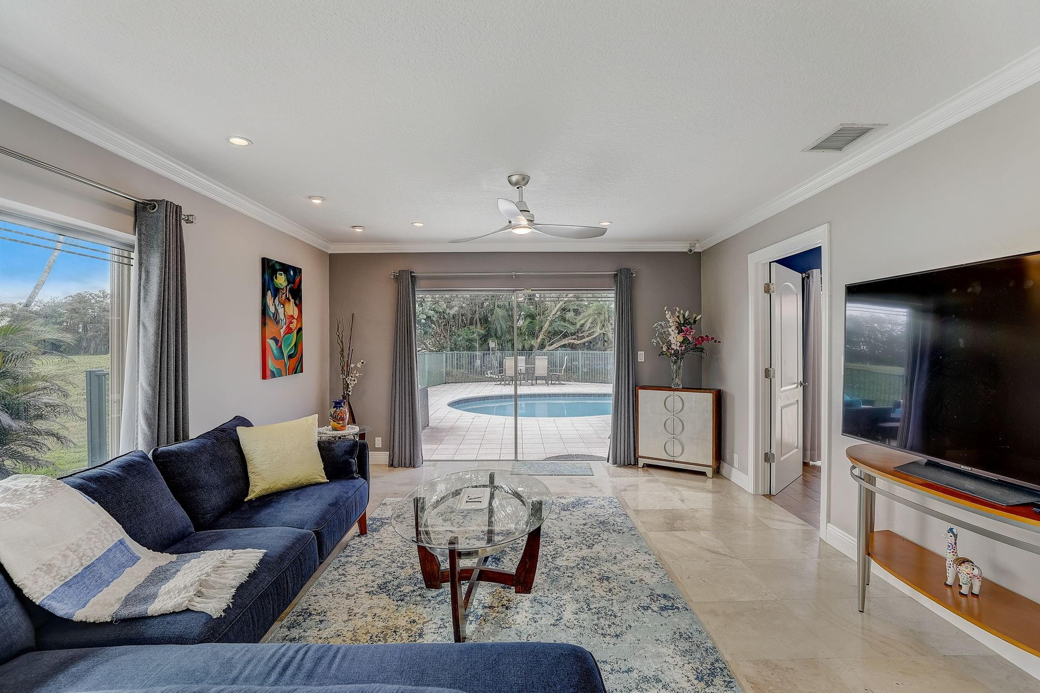 5306 Sea Grape Circle
