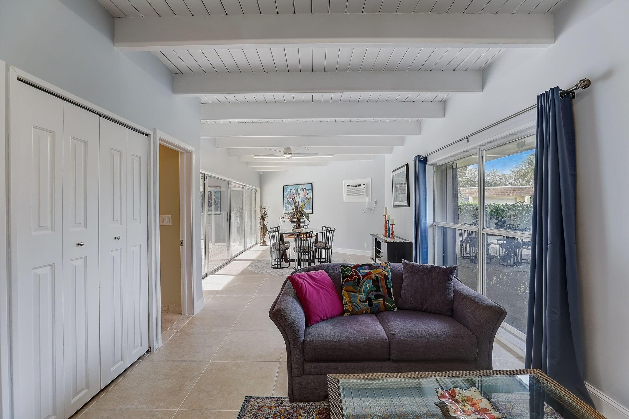 5306 Sea Grape Circle