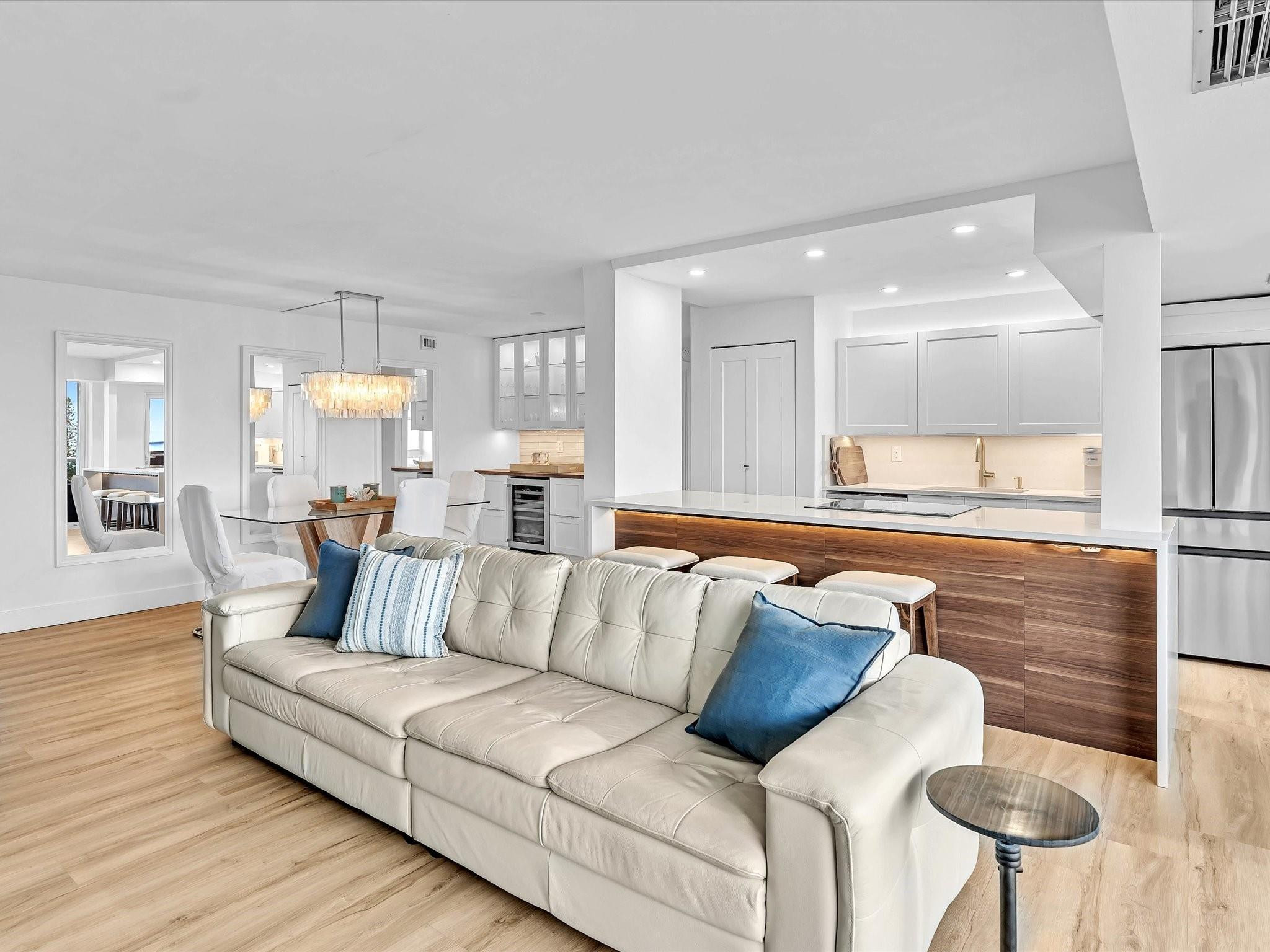 2841 N Ocean Boulevard 902