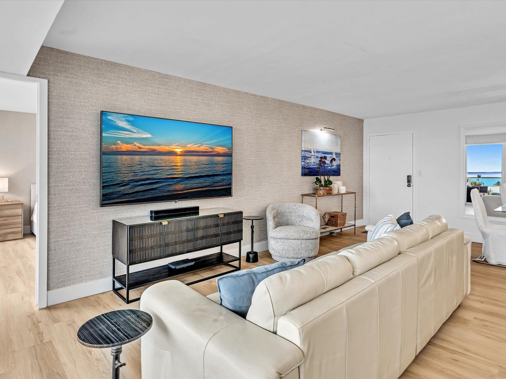 2841 N Ocean Boulevard 902