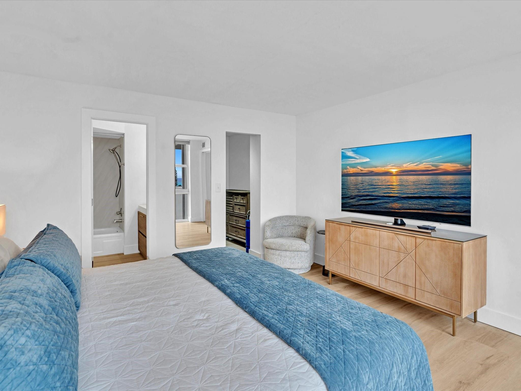 2841 N Ocean Boulevard 902