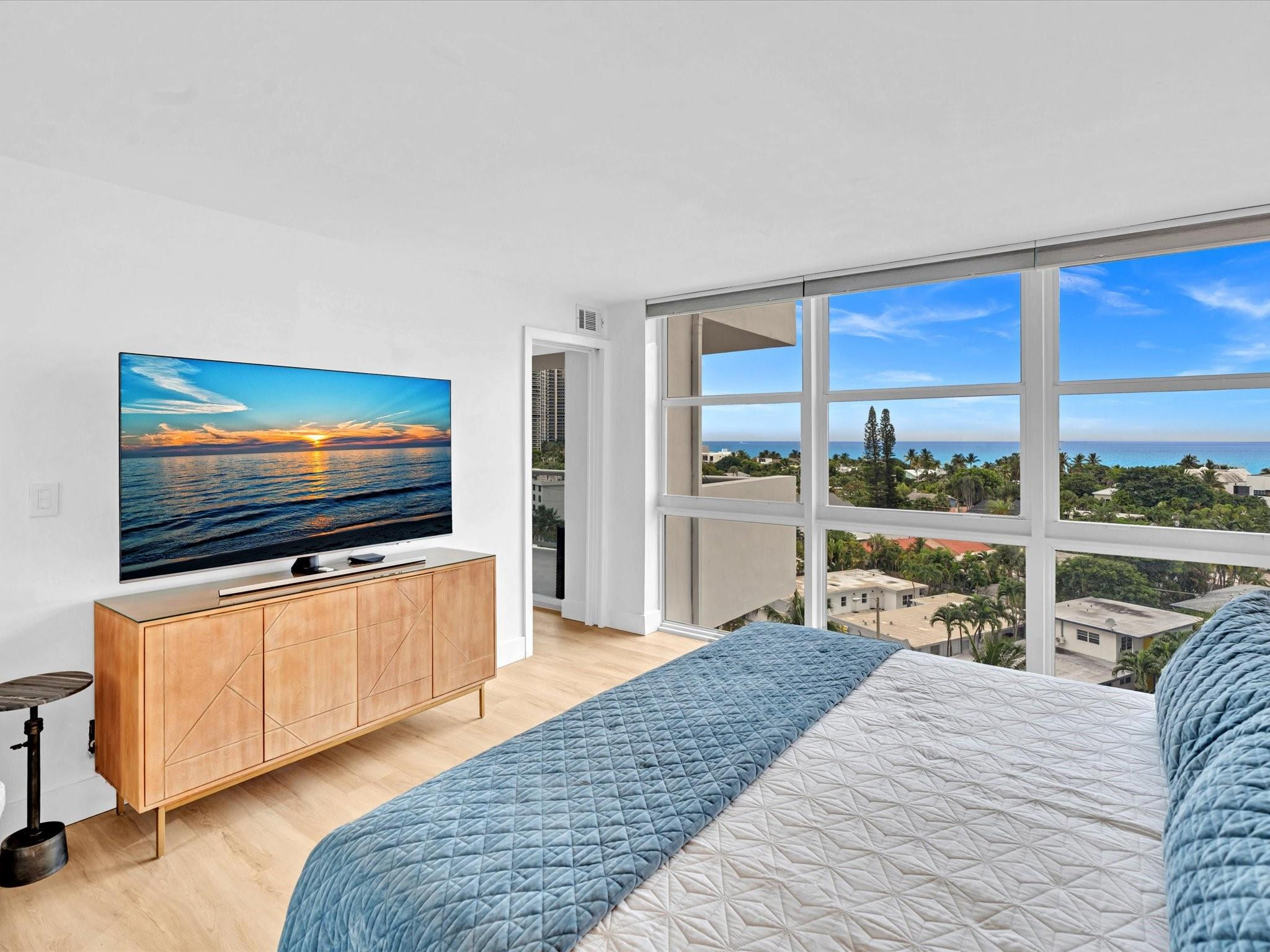 2841 N Ocean Boulevard 902