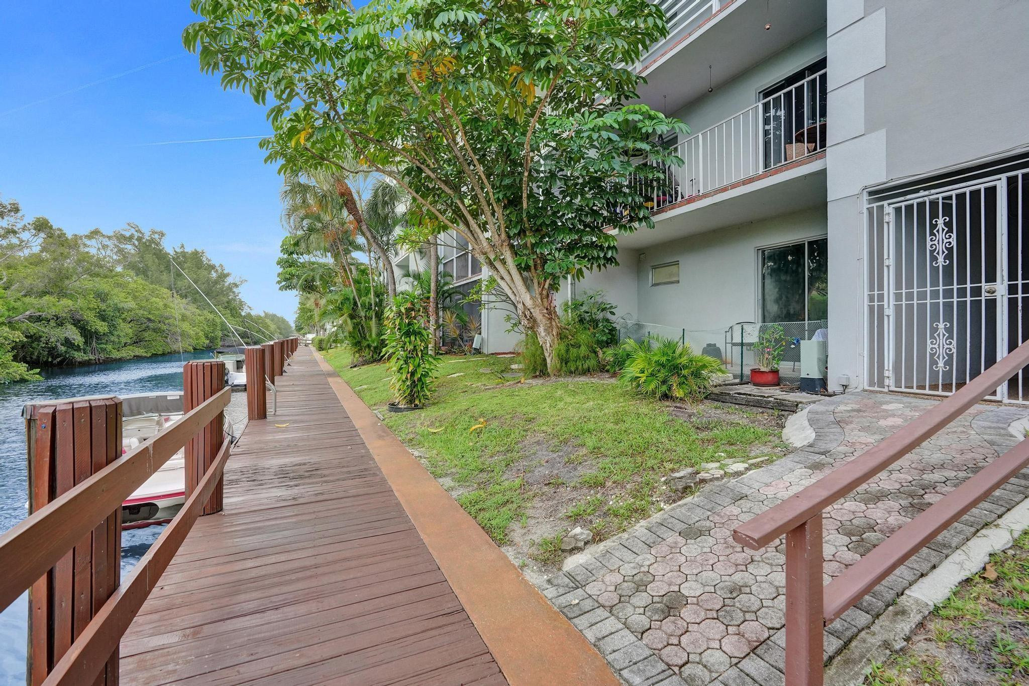 1407 NE 56th Street 202
