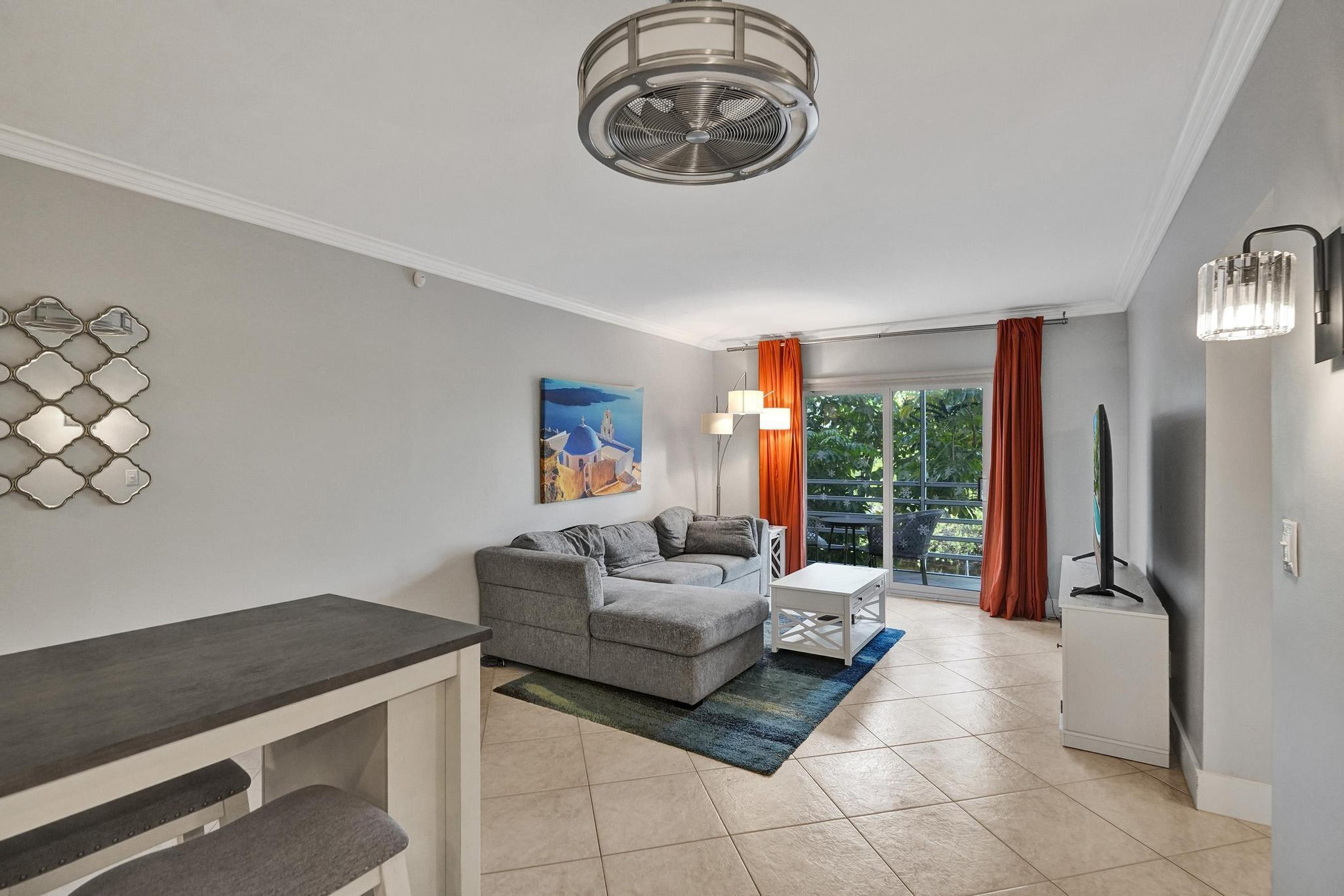 1407 NE 56th Street 202