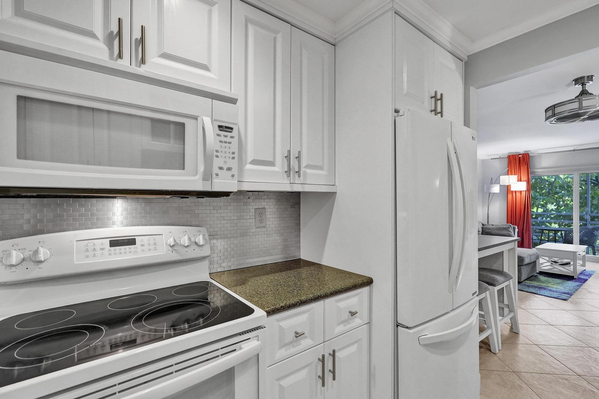 1407 NE 56th Street 202