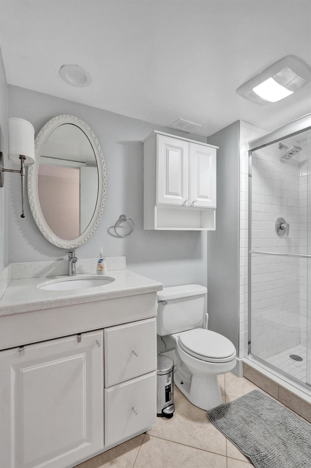 1407 NE 56th Street 202