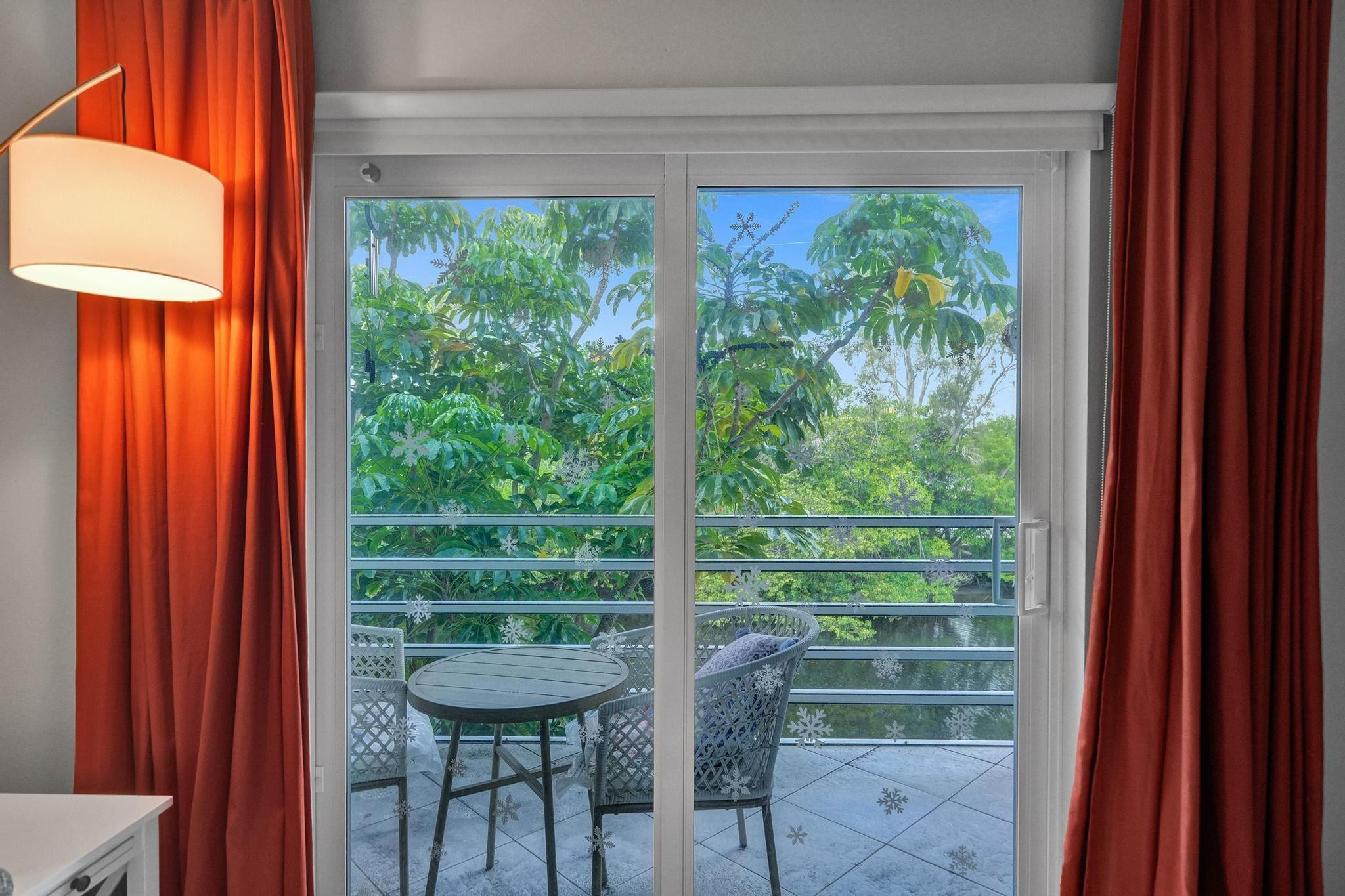 1407 NE 56th Street 202