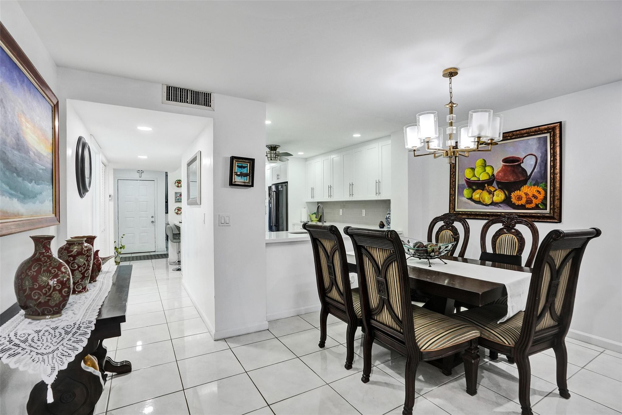7425 Fairfax Drive 113