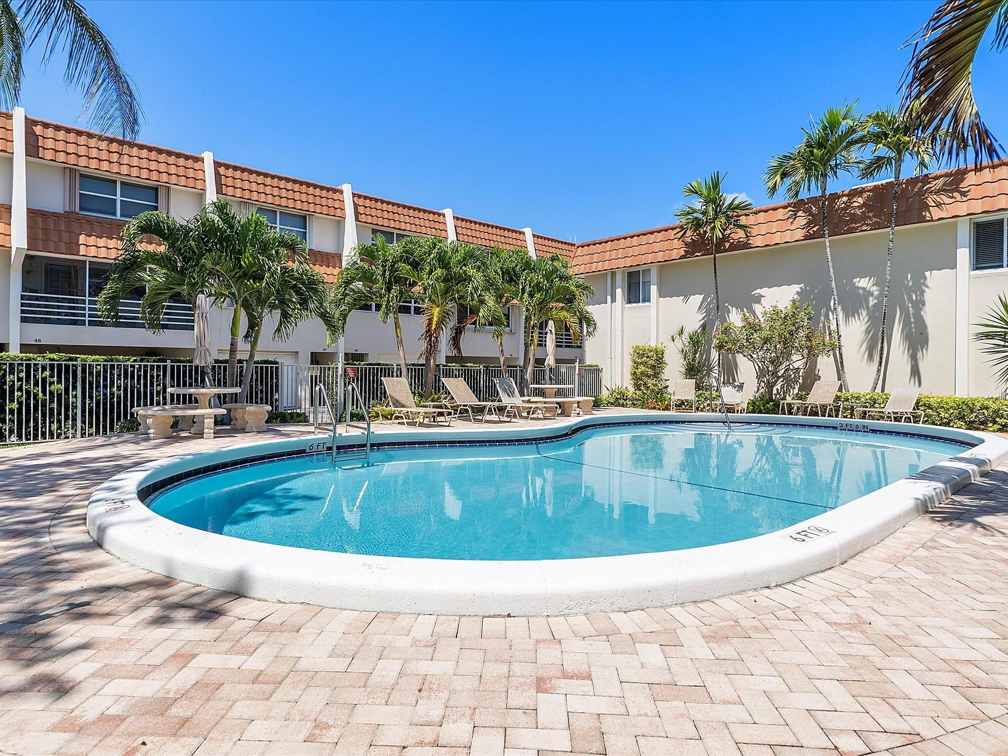5555 N Ocean Boulevard 85, Lauderdale-By-The-Sea Unit: 85