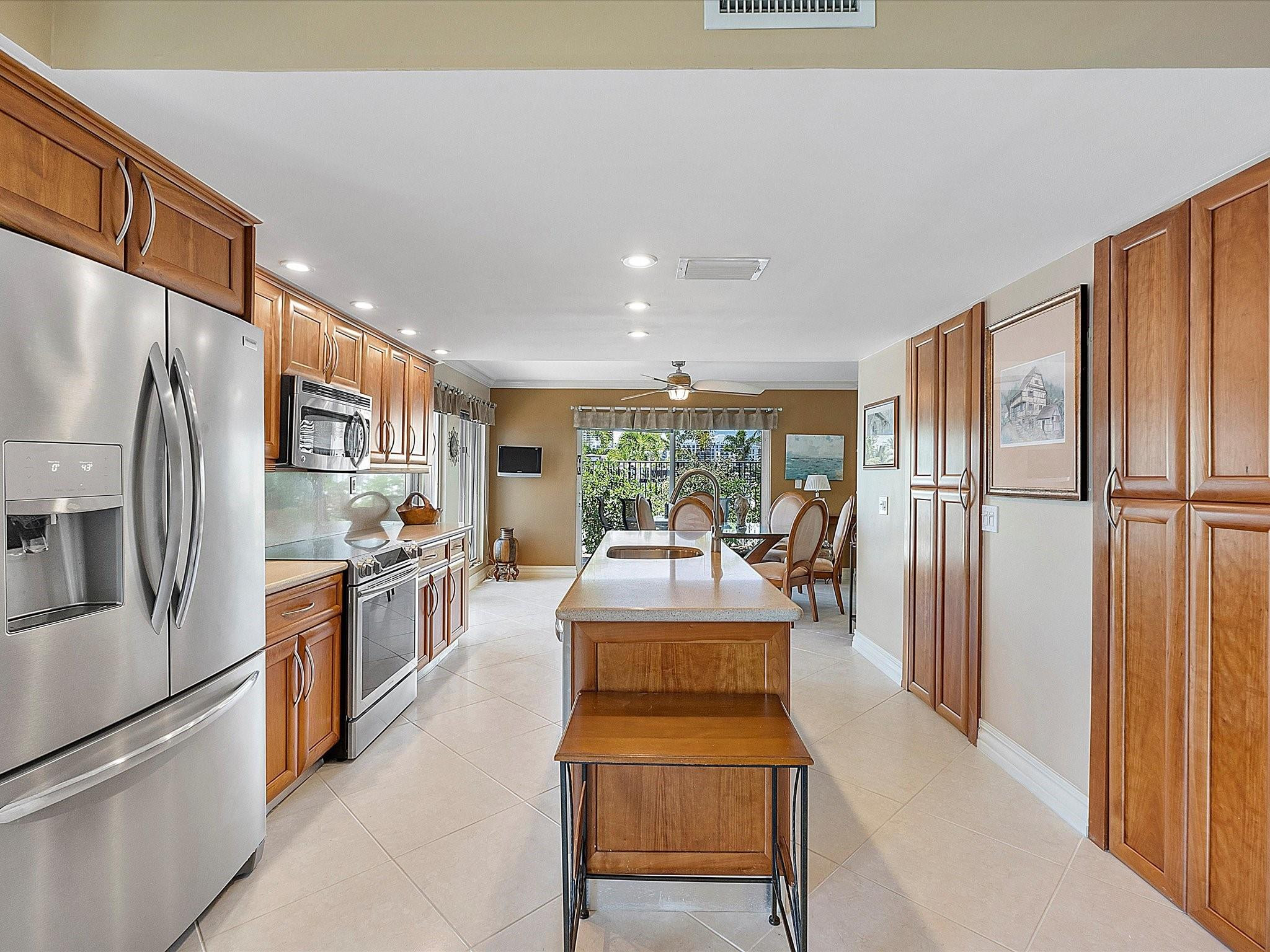 5555 N Ocean Boulevard 85, Lauderdale-By-The-Sea Unit: 85