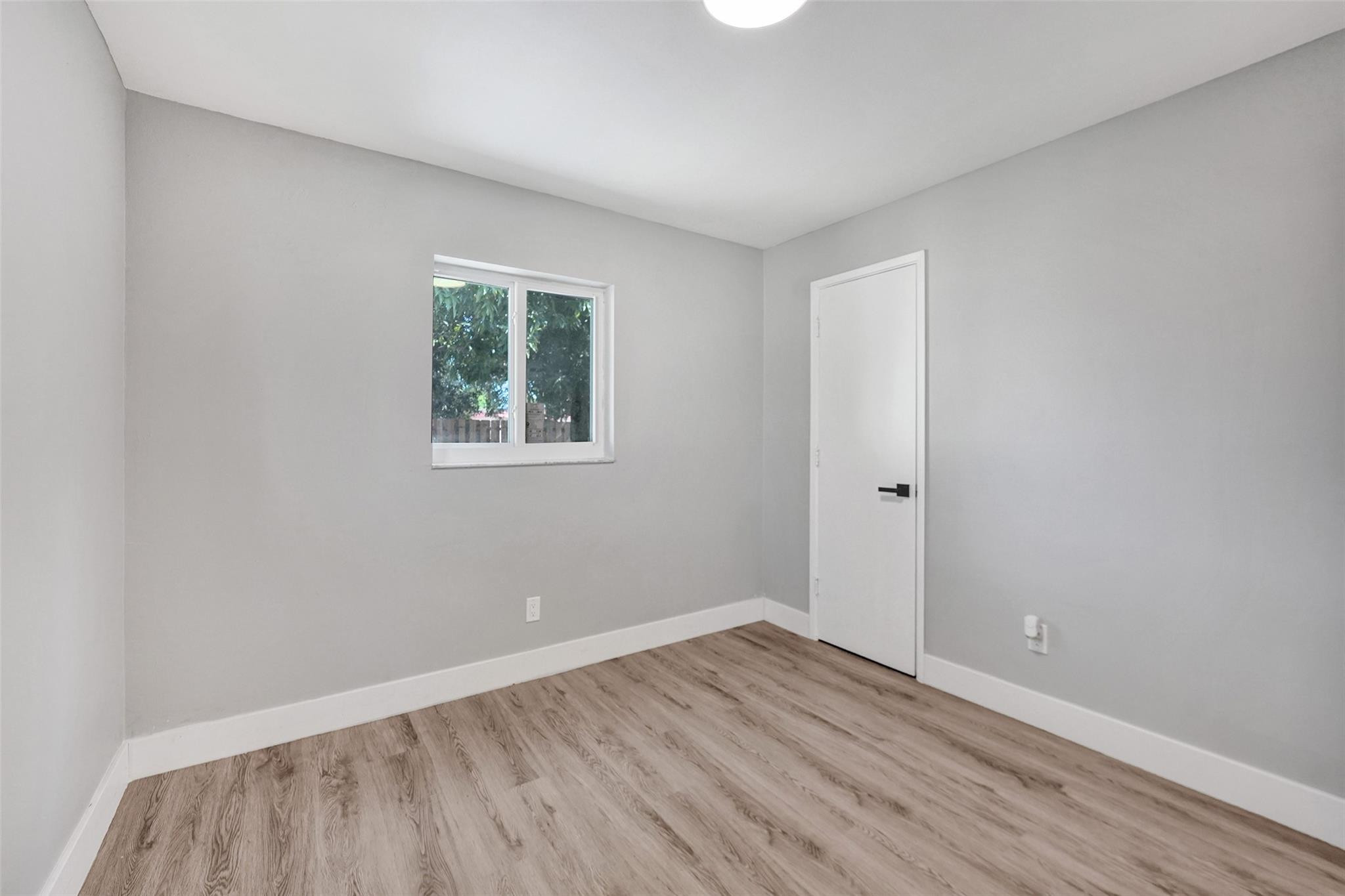 1860 NW 36th Terrace
