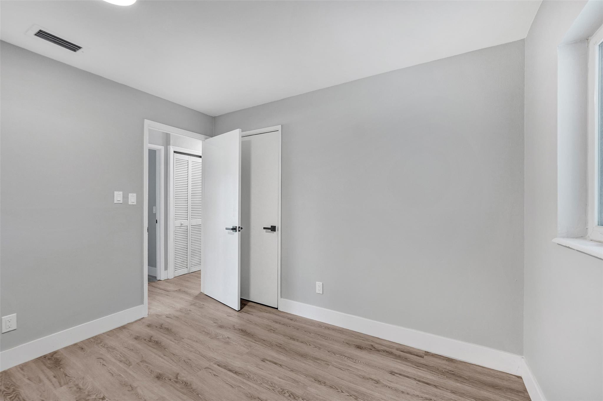 1860 NW 36th Terrace