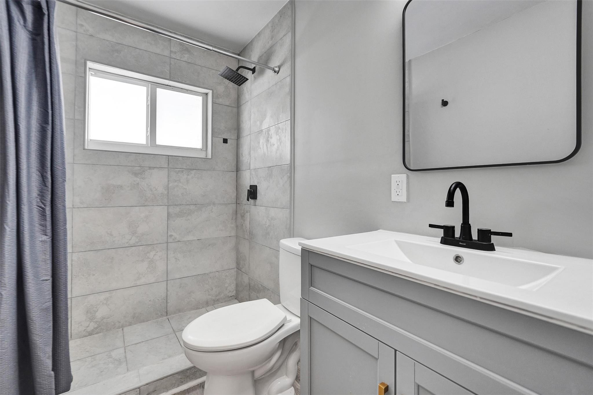 1860 NW 36th Terrace